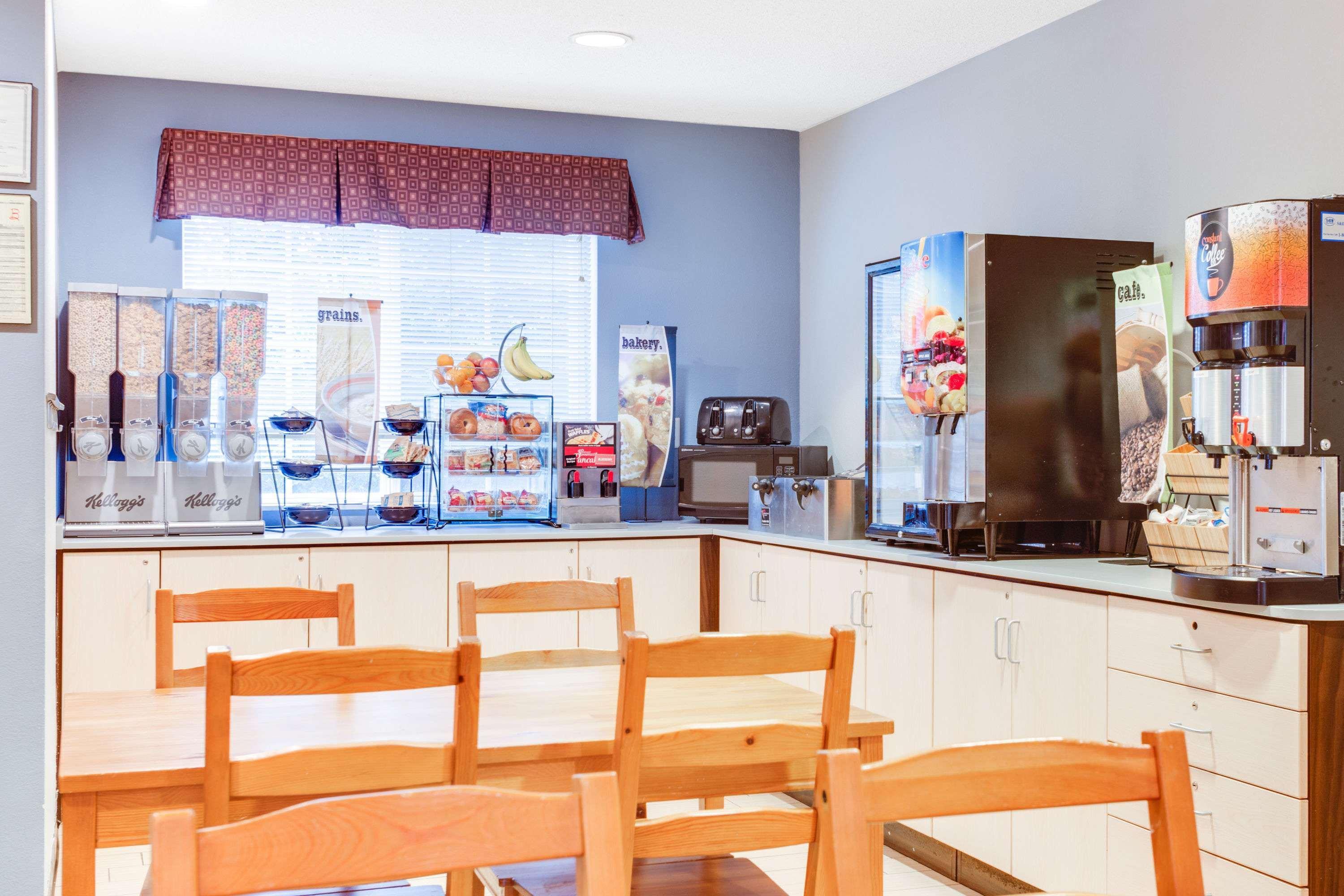 Microtel Inn & Suites Columbus North Esterno foto