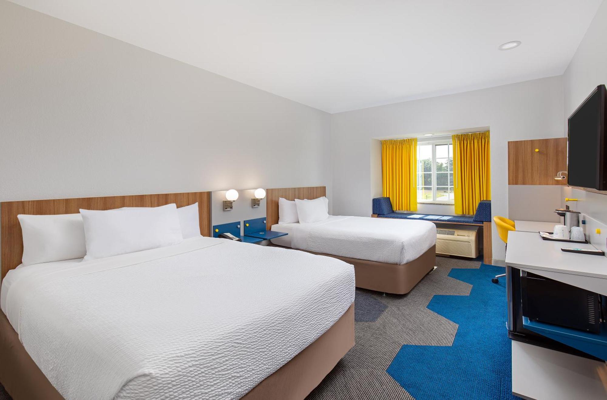 Microtel Inn & Suites Columbus North Esterno foto