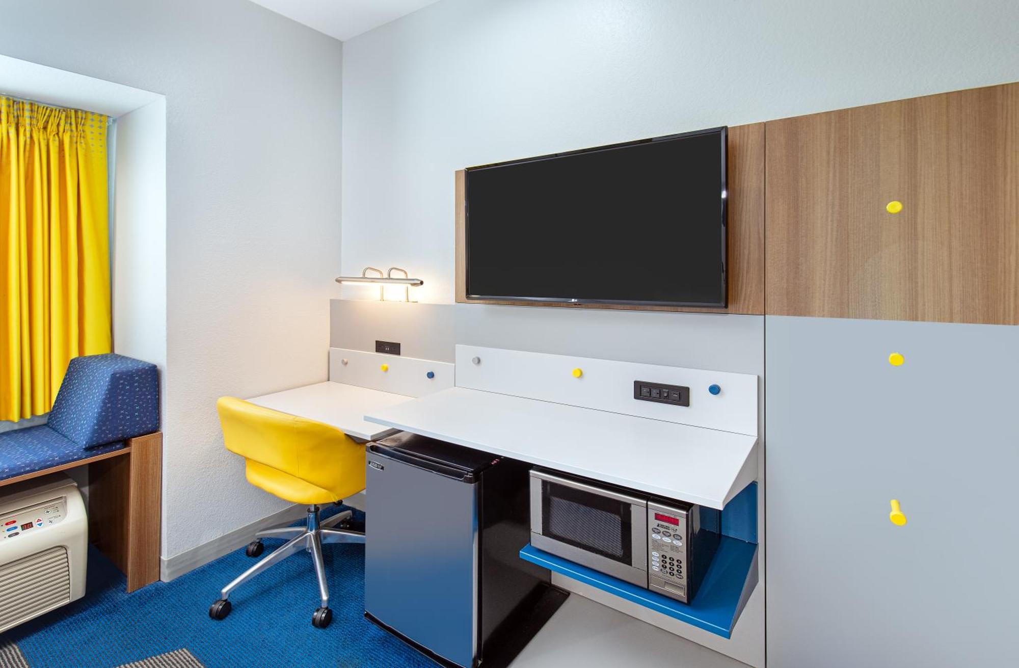 Microtel Inn & Suites Columbus North Esterno foto