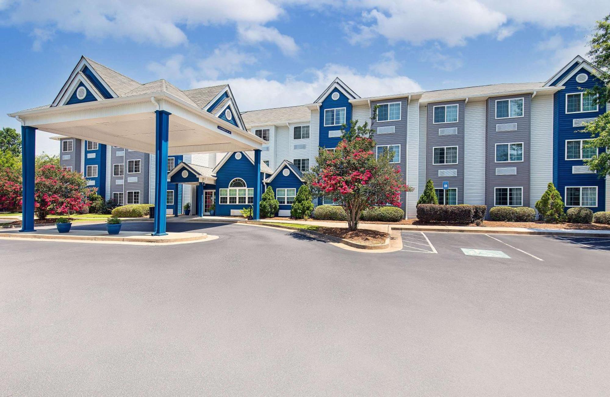 Microtel Inn & Suites Columbus North Esterno foto